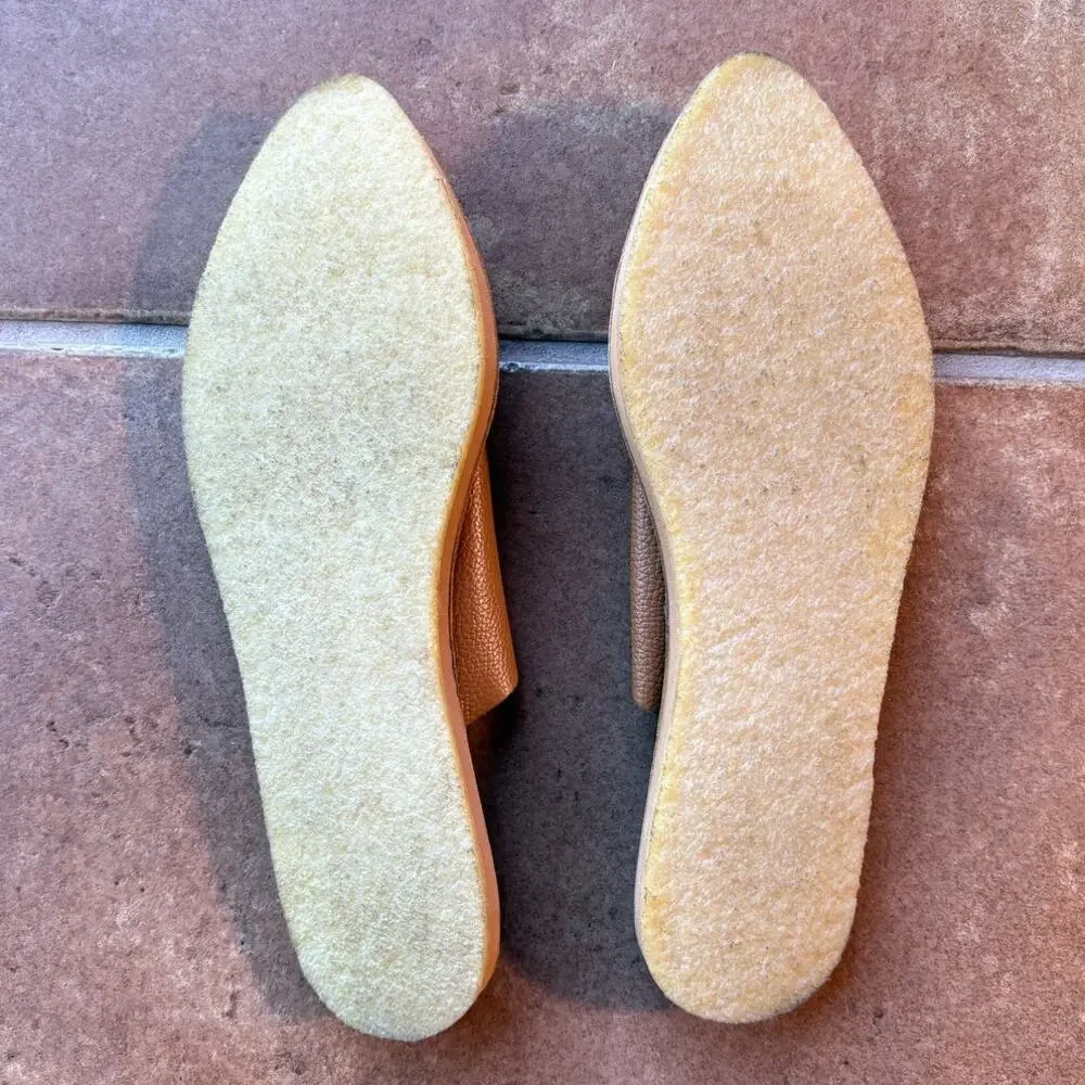 Free People Nova Flat Pebbled Leather Top Stitched Pointy Toe Mules size 7 - Picture 9 of 16